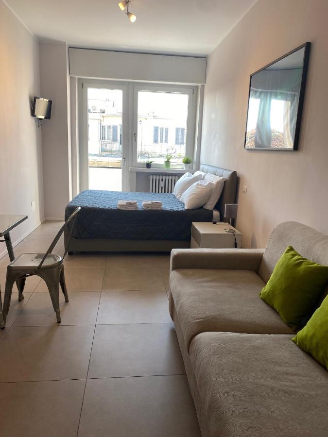 Bright Place Navigli Milan Luaran gambar